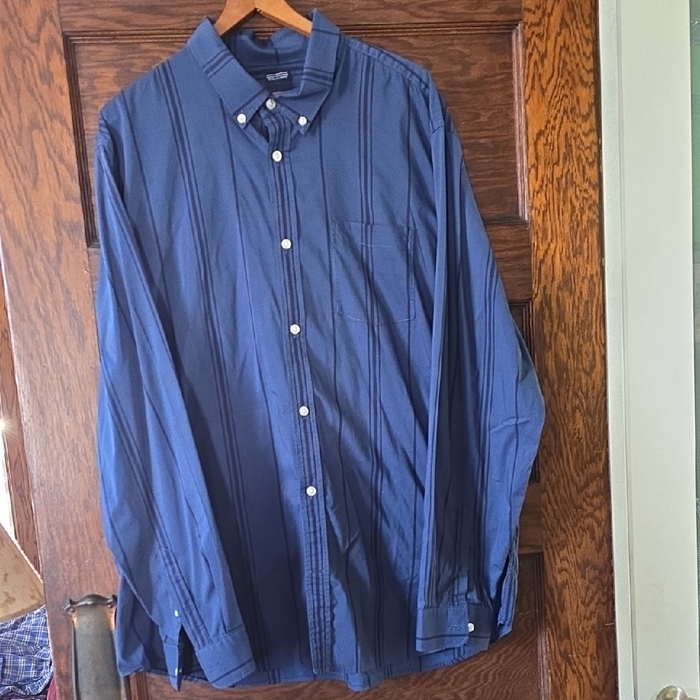 GAP Blue Casual Button-Down Shirt